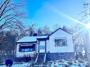 70 Cherry Hill Rd, Wheeling, WV 26003