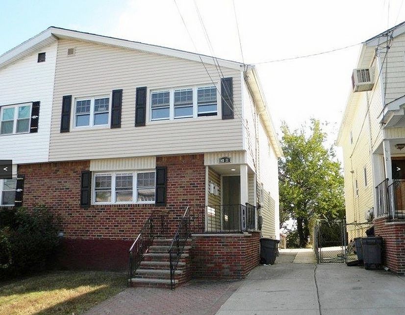 1st image of 14821 231st St