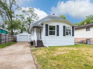 227 Belteberg Rd, Loves Park, IL 61111