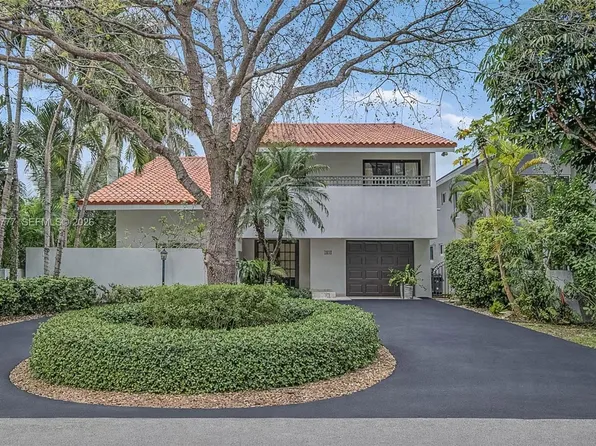 4950 San Amaro Dr, Coral Gables, FL 33146