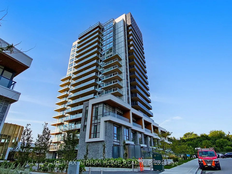25 McMahon Dr W #2005