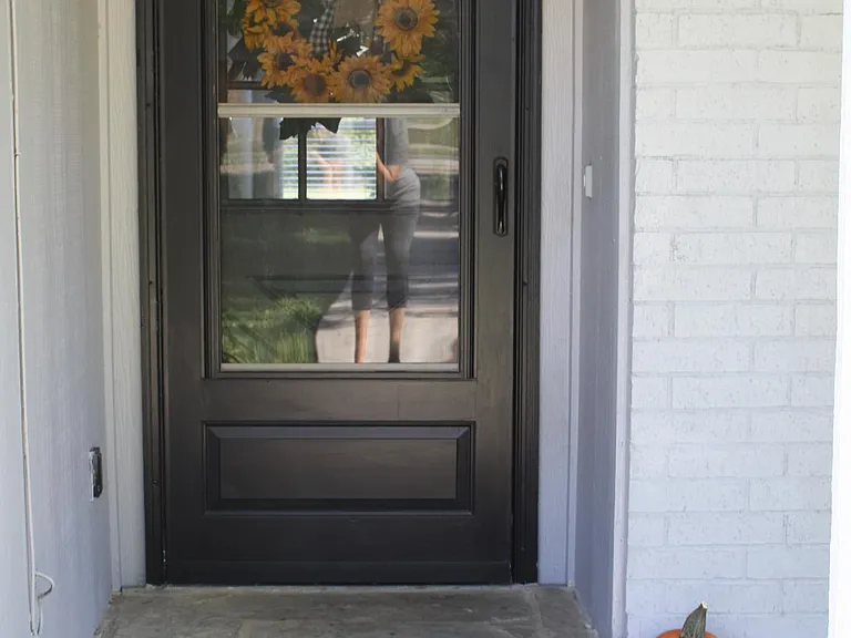 2518 Highdale Dr — Photo 6