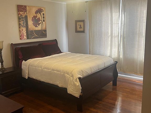 2nd image of 3519 Horseshoe Dr
