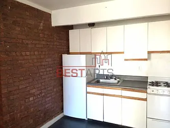 Rented by Best Apartments North Inc