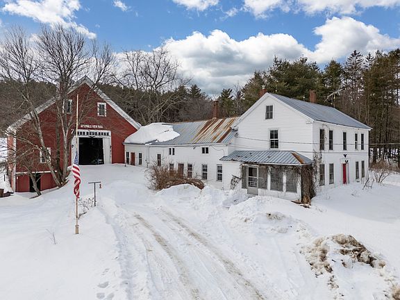 2nd image of 1683 Intervale Road