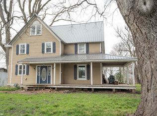 124 Main St, Warsaw, IL 62379