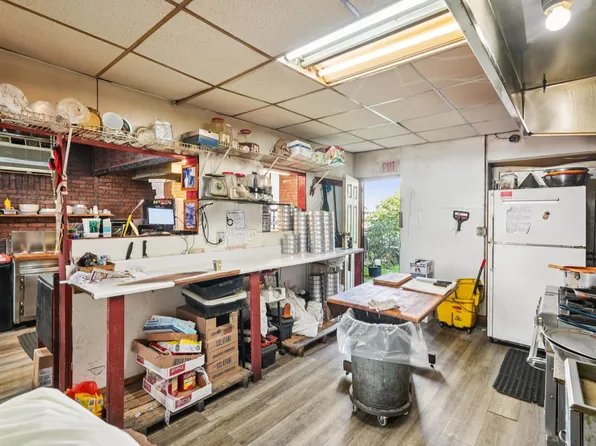 4410 Bergen Turnpike image 44 of 50