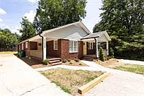 4th image of 1704 Club Rd
