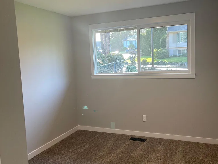 8745 SW Comanche Way — Photo 13