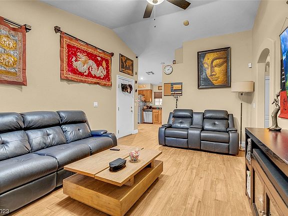 5th image of 8615 Little Fox St