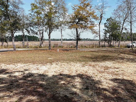 4th image of 134 Middle Square Ln.