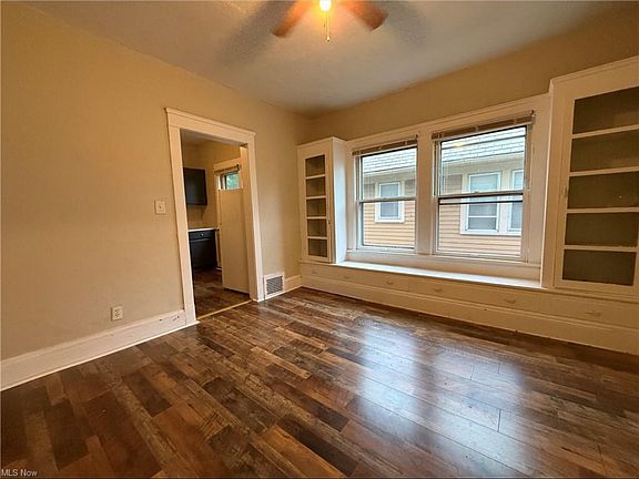 4th image of 4145 E 148th St #2