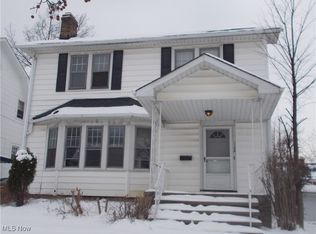 1146 Cleveland Heights Blvd, Cleveland Heights, OH 44121