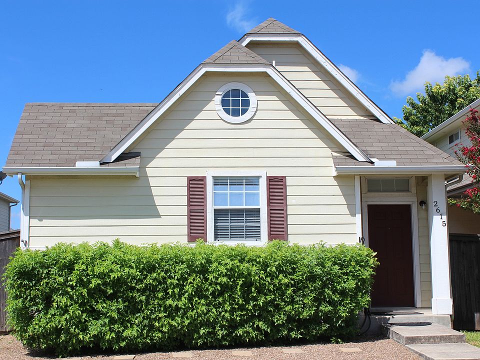 1st image of 2615 Crown Arbor Dr