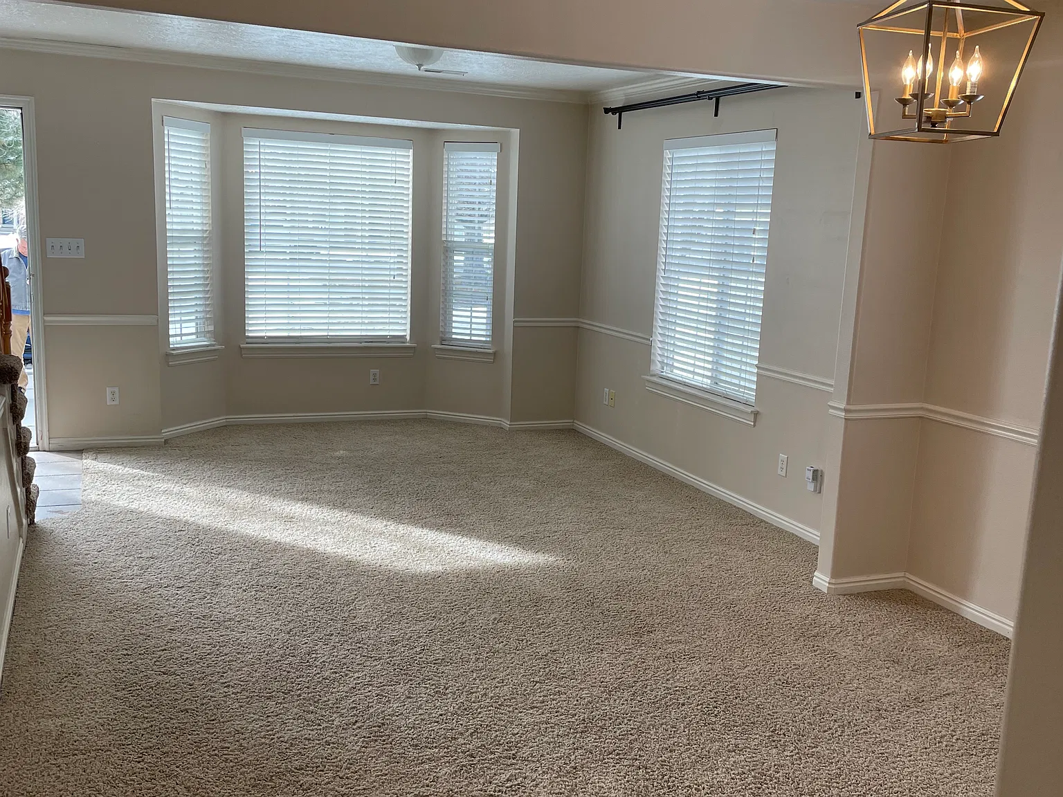 2 bed, 1.5 bath, 1072 sqft, $1,545 — Photo 4