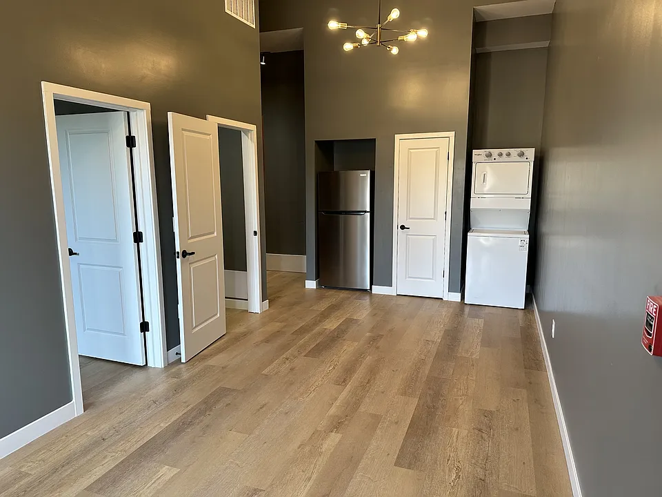 317 S Anderson St #3