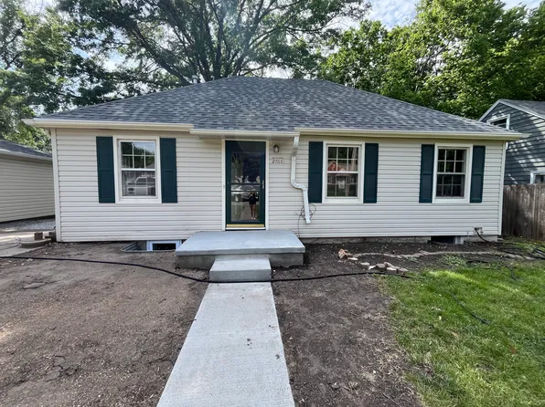 2761 S 34th St, Lincoln, NE 68506