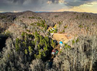 2006 Reed Branch Rd, Manchester, KY 40962