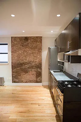 Rented by Tahari Realty LLC | media 17