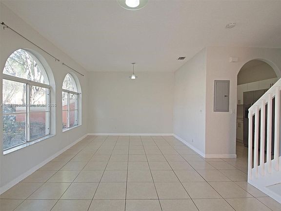 4th image of 1301 N Santa Catalina Cir #1301