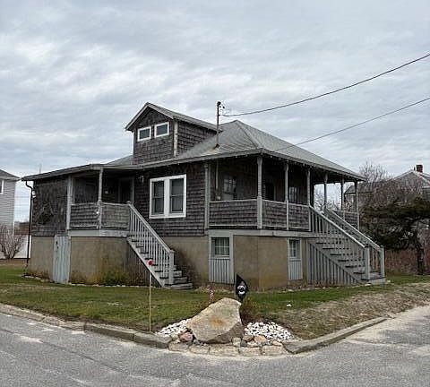 2nd image of 145 Silver Beach Avenue