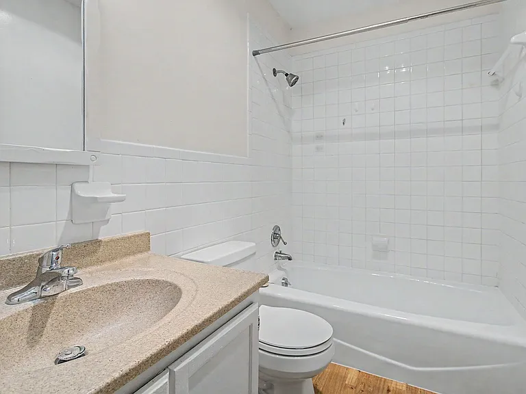 19 Shanna Dr — Photo 33