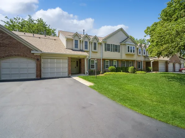 1404 Ashton Ct #D2, Wheeling, IL 60090