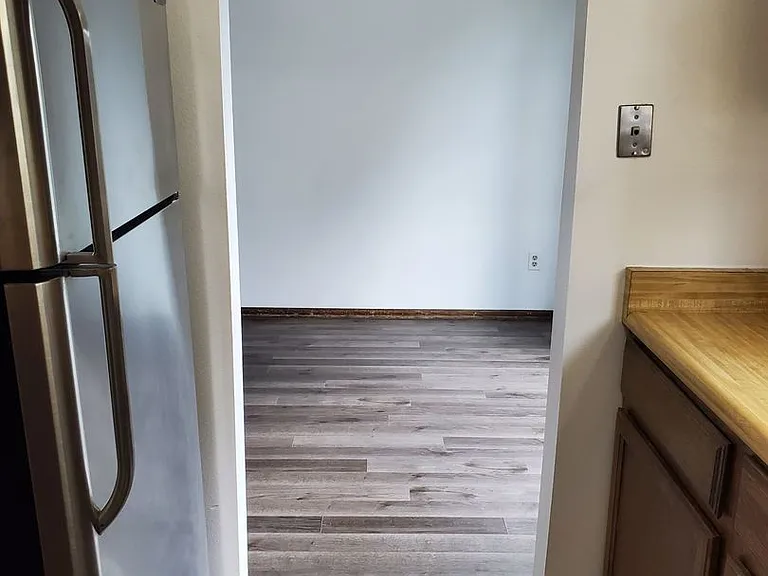 5528 Fiesta Ln — Photo 6