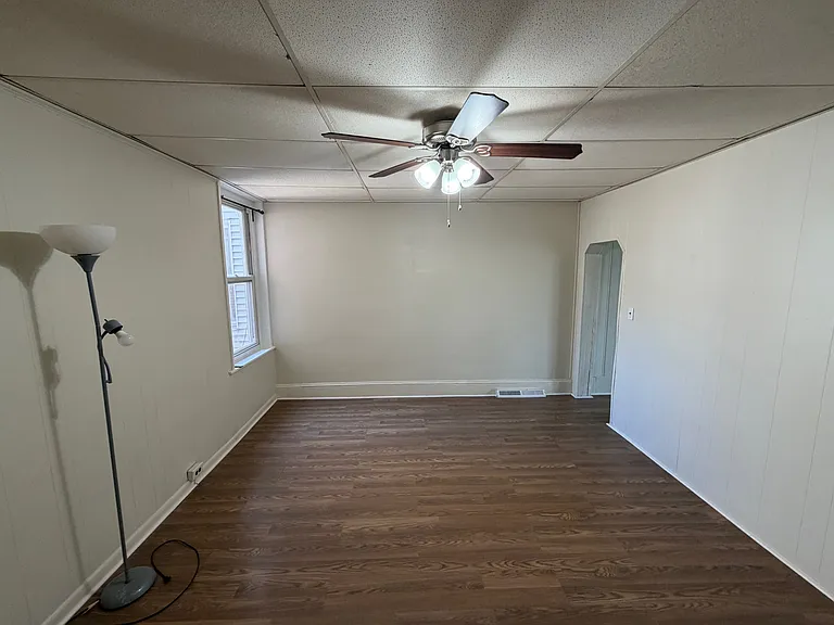 119 Pearl St #1 — Photo 15