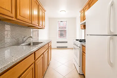 930 East 7th Street