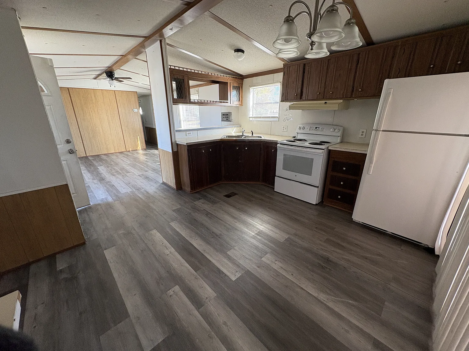 Dillon Acres - Unit 12 1344 Hwy 57 — Photo 3