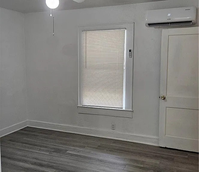 2306 Prescott St — Photo 5