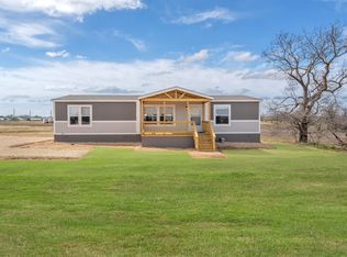 210 County Road 325, Jourdanton, TX 78026