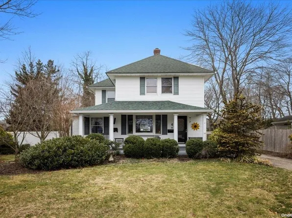 6 Champlin Avenue, East Islip, NY 11730
