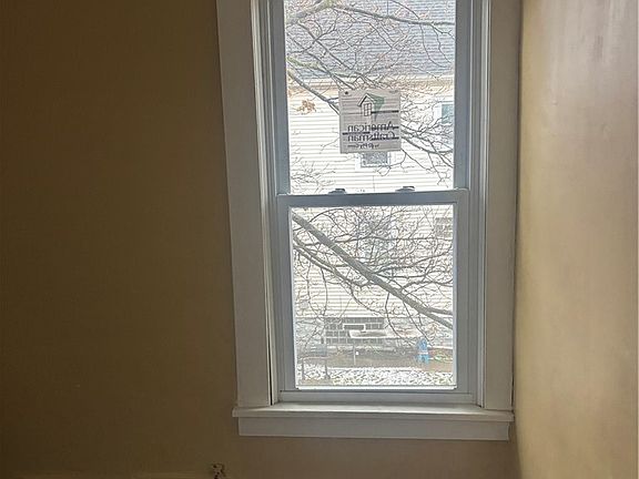 5th image of 28 Lonsdale Rd