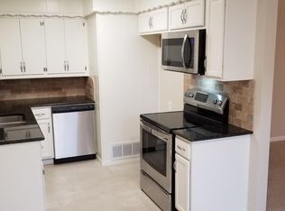 1011 W Florence St, Denison, TX 75020