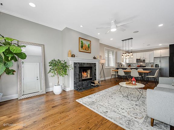 5th image of 2622 W Cortez St #1