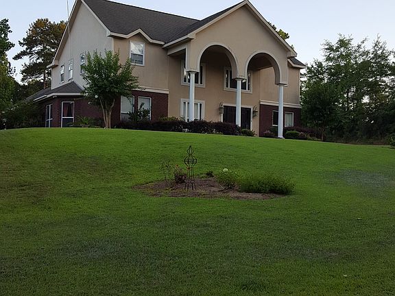 2nd image of 208 Wall Dr