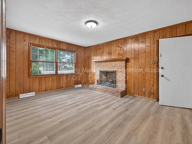 4503 Leeward Dr — Photo 6