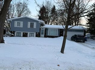 1630 Aberdeen St NE, Grand Rapids, MI