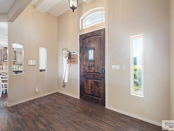 2nd image of 5262 Los Arboles Ave