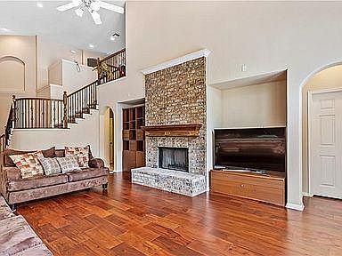 4th image of 10036 Lisi Anne Dr