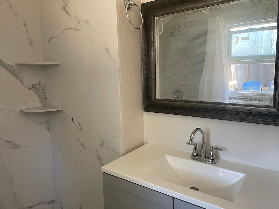 1st image of 171 Balboa Ave #1