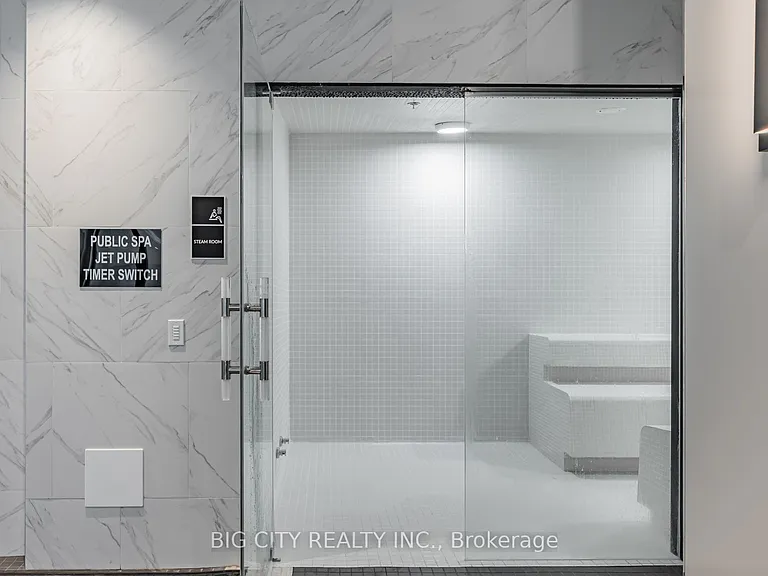 36 Brentcliffe Rd #201 — Photo 30