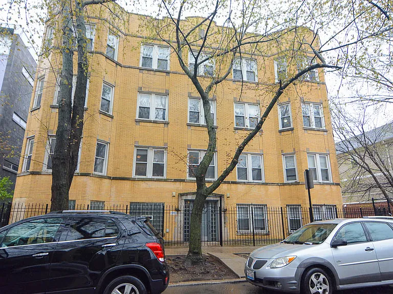 1929 W Crystal St #2A — Photo 1
