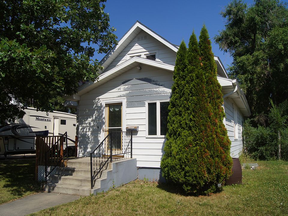 Street side entrance