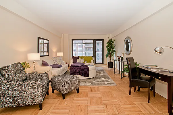 Sold by Walter & Samuels Inc | media 14