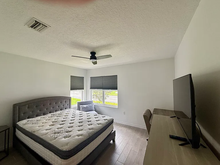 1608 Fairway Oaks Dr — Photo 22