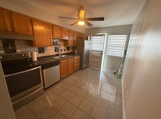 1020 W 18th St APT 1S, Broadview, IL