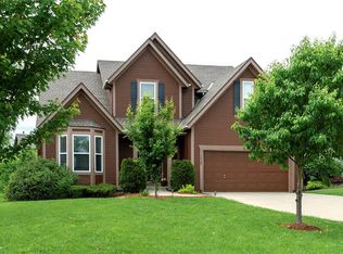 15767 W 153rd Ter, Olathe, KS 66062